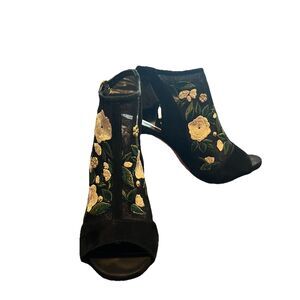 Karl Lagerfeld Paris Embellished Embroidered Black Mesh Sling Back Peep Toe Heel